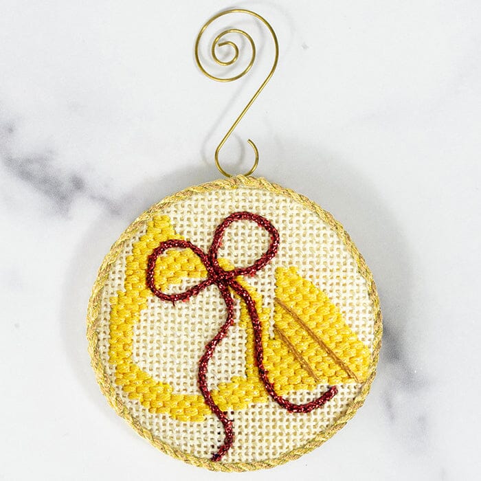 Advent Ornaments - Horn with Stitch Guide
