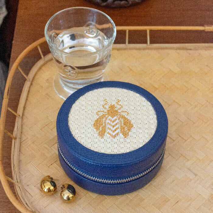 Bee Round Kit - Cream - Image 2