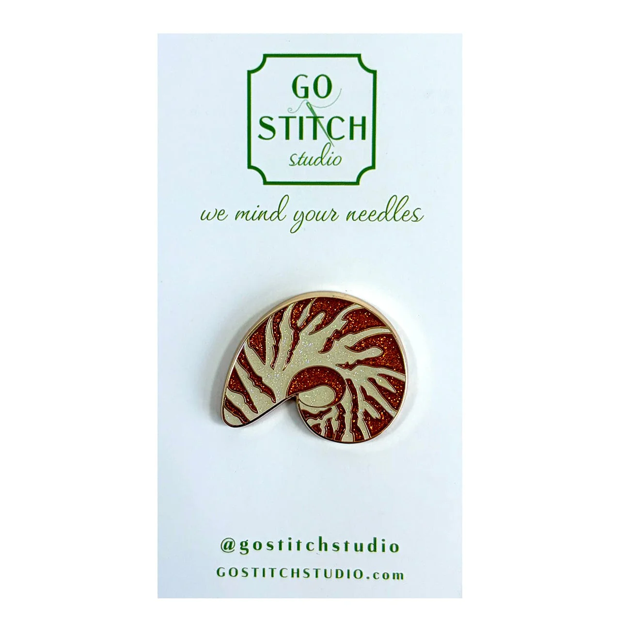 Nautilus Shell w/ Glitter Needle Minder