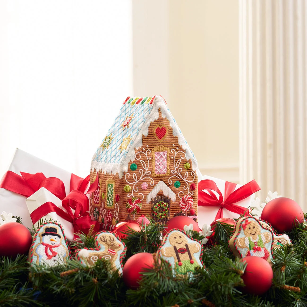 Candy Cottage Gingerbread House Kit & Online Class