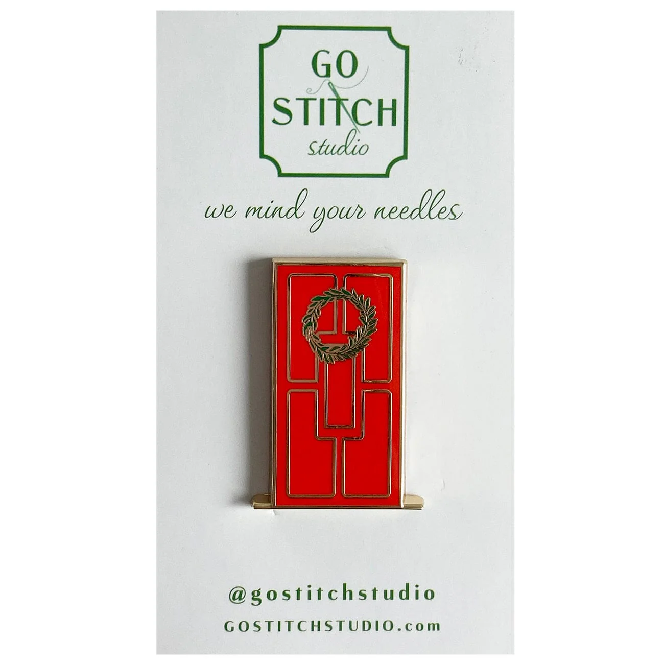 Red Door Wreath Needle Minder