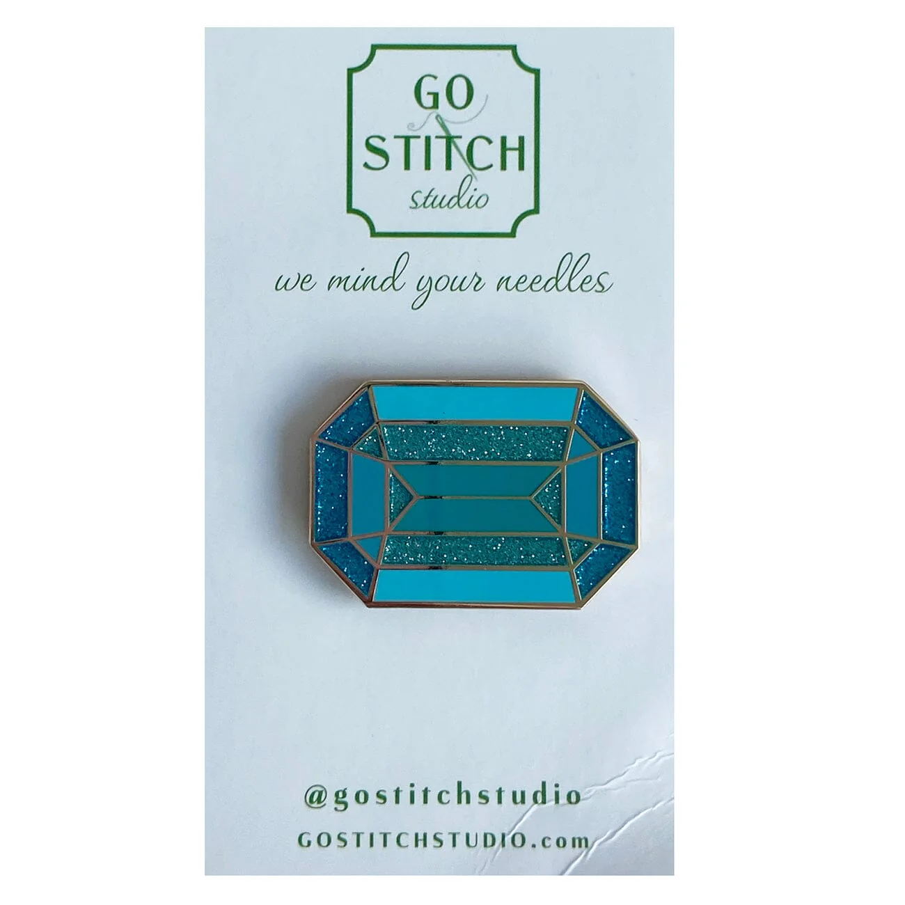 Roosevelt Inspired Aquamarine Needle Minder