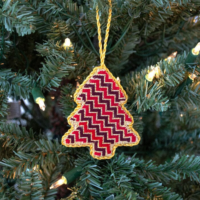 Simple Trees - Red Zigzag Tree Kit