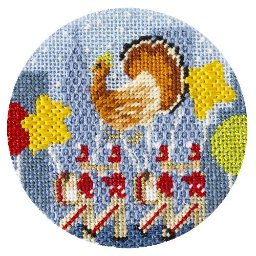 Stitch Guide - Holidays in New York - Thanksgiving Day Parade - Image 2